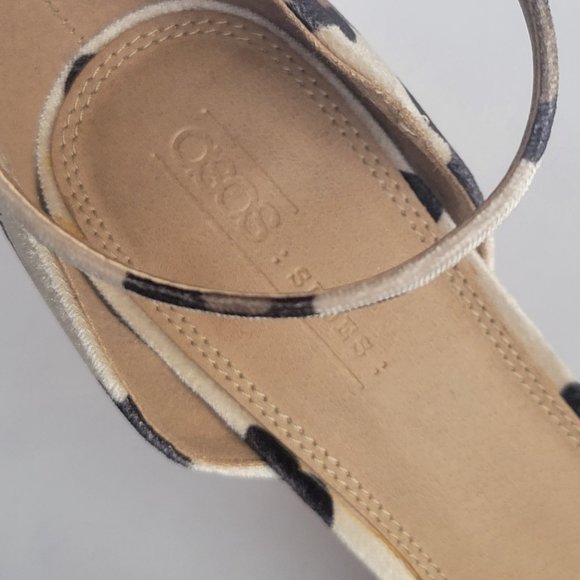 ASOS Leopard Pony Peep Toe Sandals in Size 8 - Picture 5 of 10